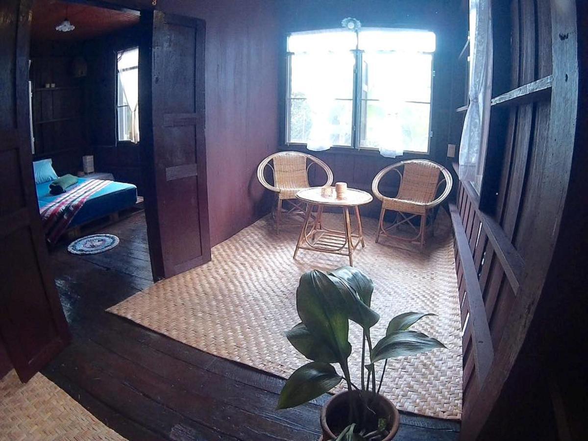 Twin House @ Tapae Pansiyon Chiang Mai Dış mekan fotoğraf